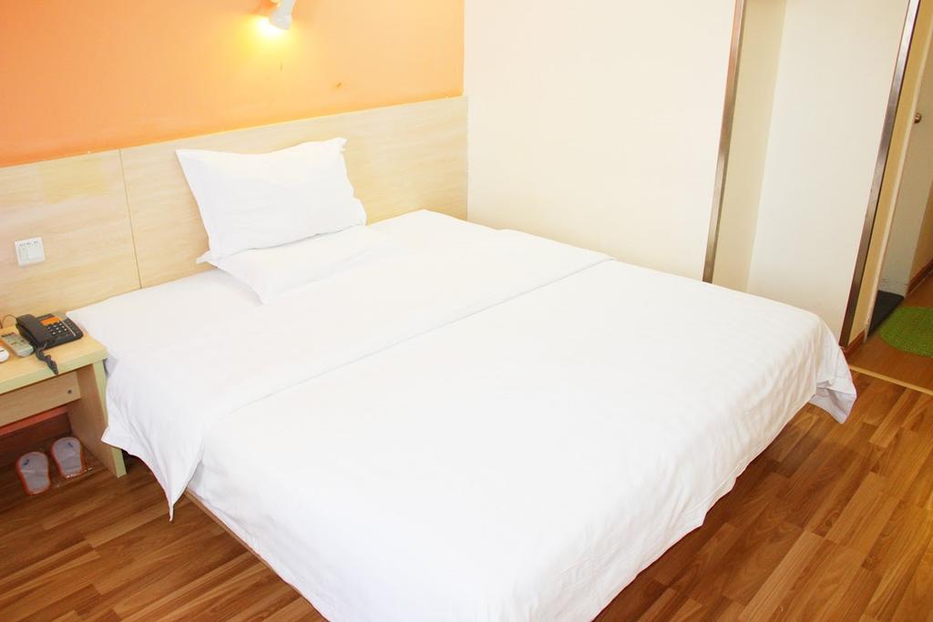 7Days Inn Shenzhen Da Fen You Hua Cun Exterior photo